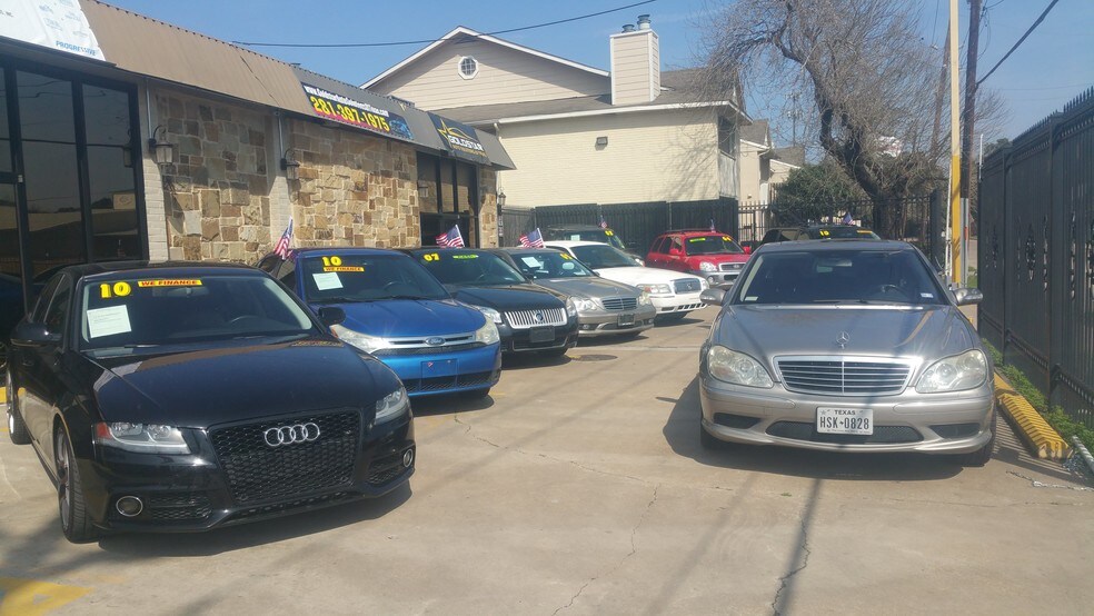 More Photos Of 2222 Cypress Landing Dr, Houston Storefront Retail Office For Sale