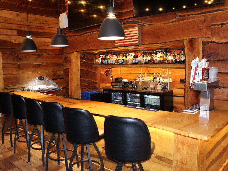 More Photos Of 88 S Main St, Fond Du Lac Storefront Retail Residential For Sale