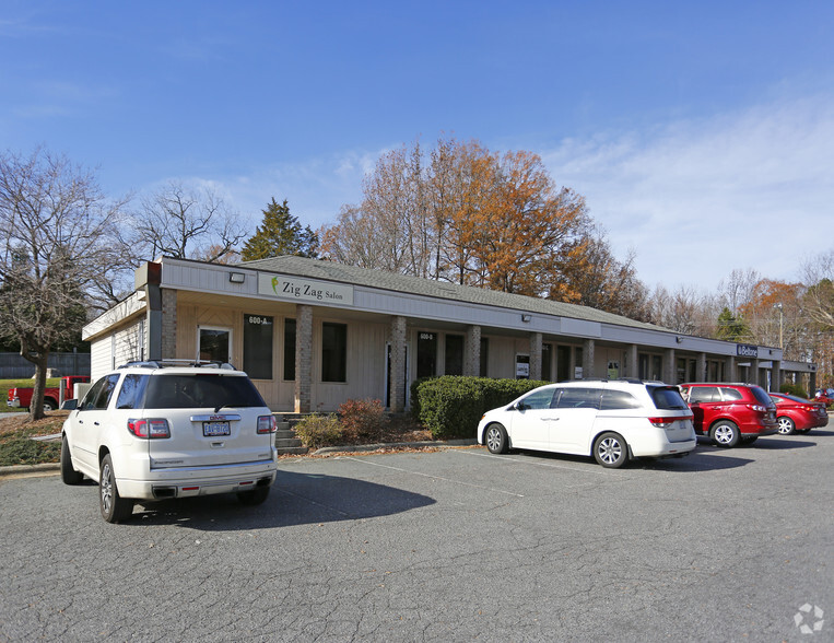 Primary Photo Of 600 Matthews Mint Hill Rd, Matthews Coworking Space