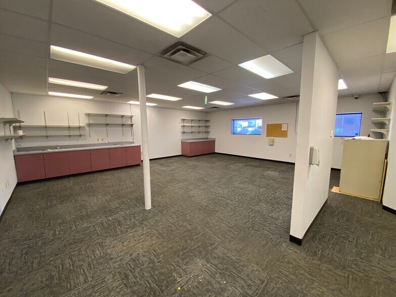 More Photos Of 951 Vallejo St, Denver Warehouse For Sale