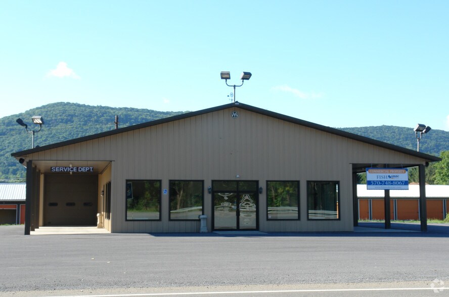 More Photos Of 3130 Eagle Valley Dr, Mill Hall Auto Repair For Sale