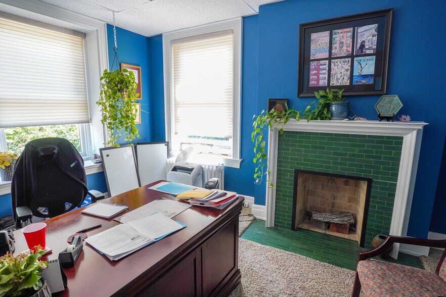 More Photos Of 2404 Auburn Ave, Cincinnati Apartments For Sale