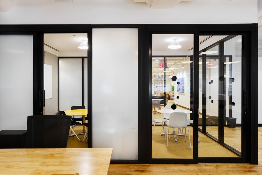 More Photos Of 500 7th Ave, New York Coworking Space