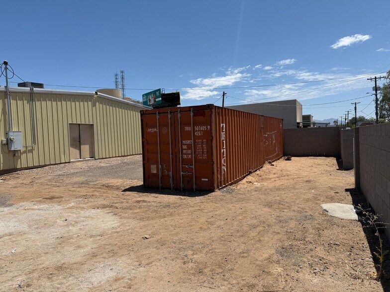 More Photos Of 8111 E Apache Trl, Mesa Freestanding For Sale