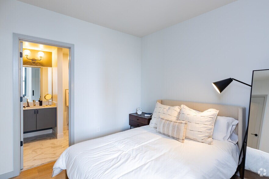 More Photos Of 316 4th Ave, Pittsburgh Apartments For Lease