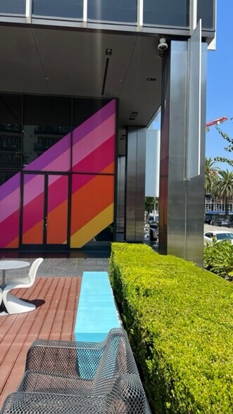 More Photos Of 6255 W Sunset Blvd, Los Angeles Office For Lease