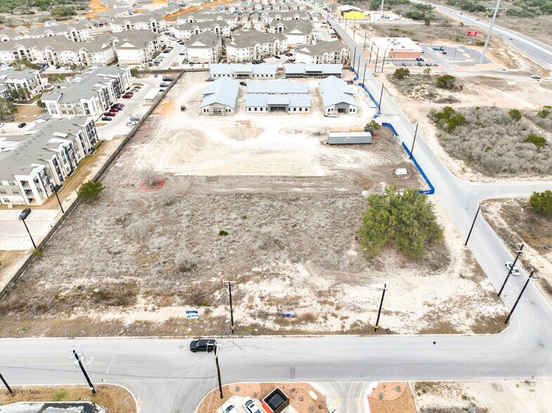 More Photos Of 211 Crossing, San Antonio Land For Sale
