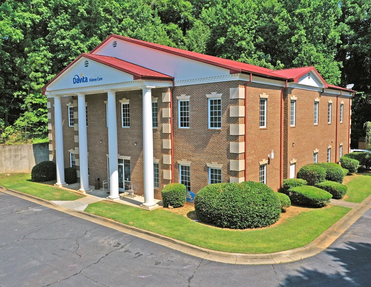 More Photos Of 1840 Southern Ln, Decatur Medical For Lease