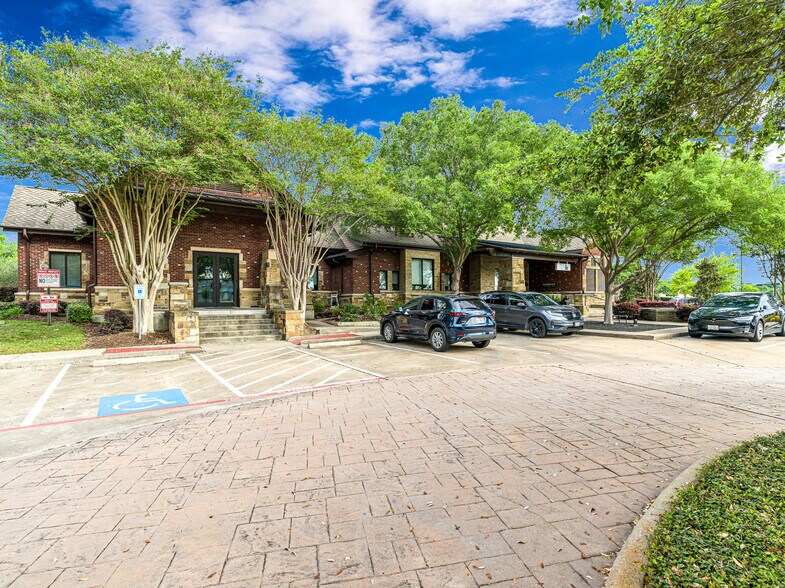 Primary Photo Of 23102 Seven Meadows Pky, Katy Medical For Lease