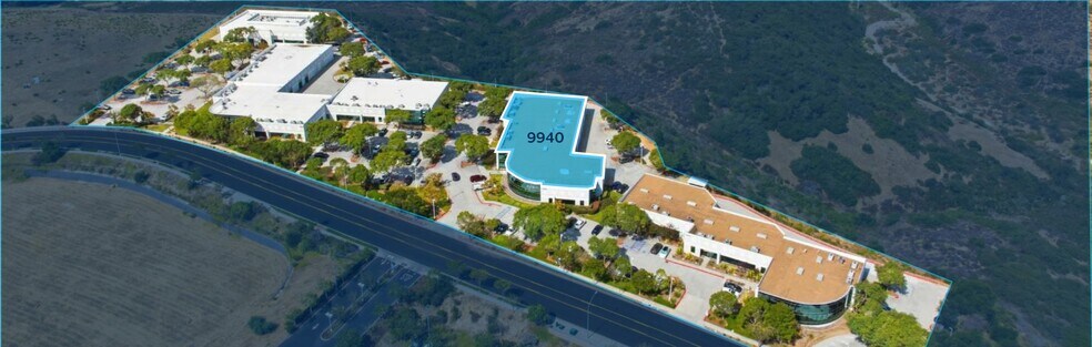 More Photos Of 9940 Summers Ridge Rd, San Diego Light Manufacturing For Lease
