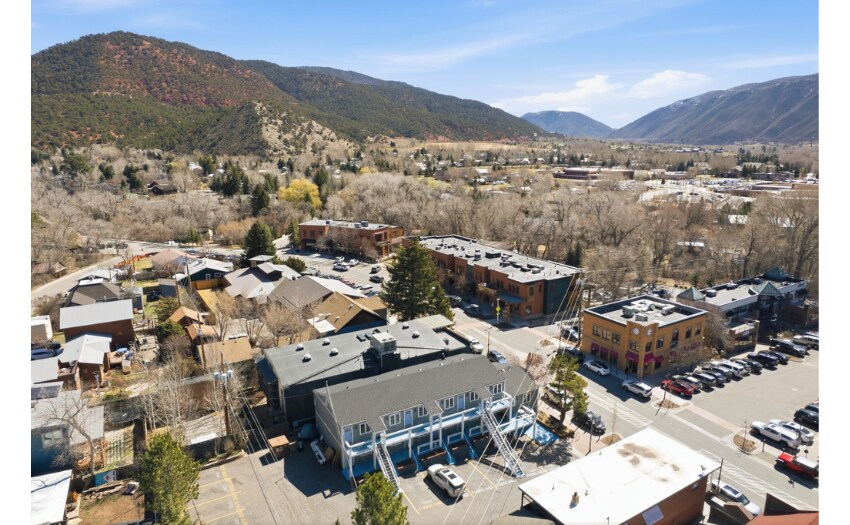 More Photos Of 220 Midland Ave, Basalt Hotel For Sale