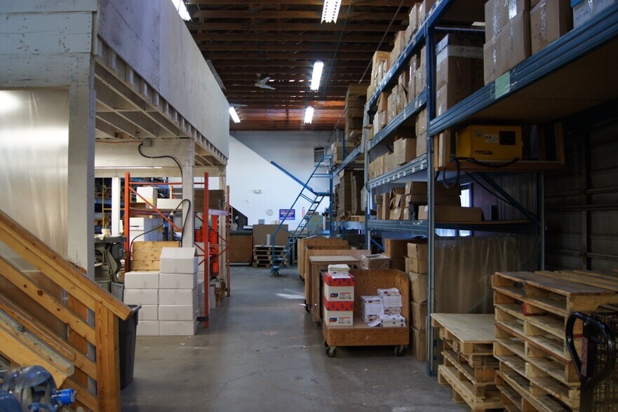 More Photos Of 2745 Bridge St, Victoria Industrial For Sale
