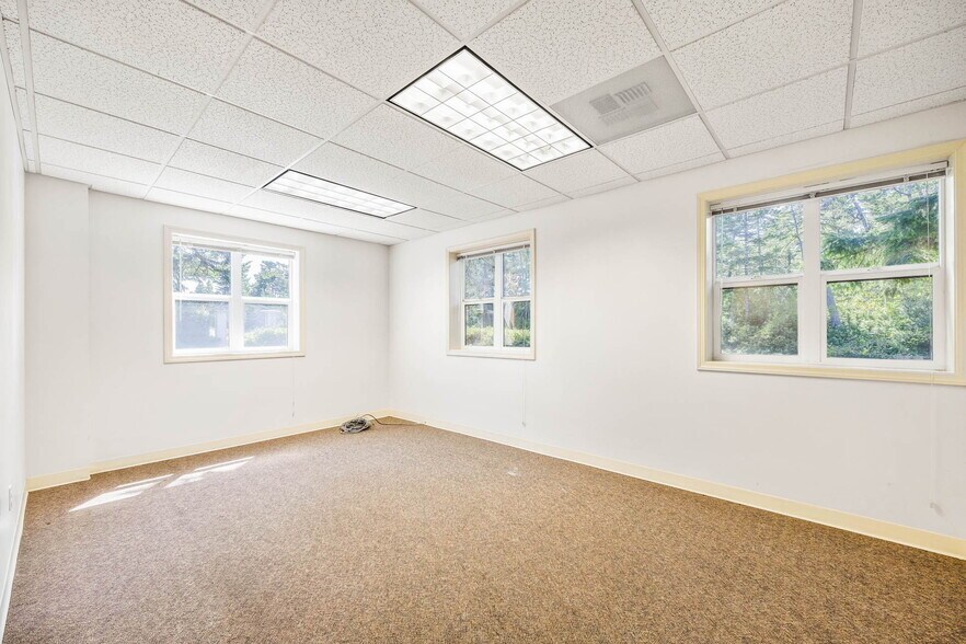 More Photos Of 705 9th St, Florence Medical For Lease