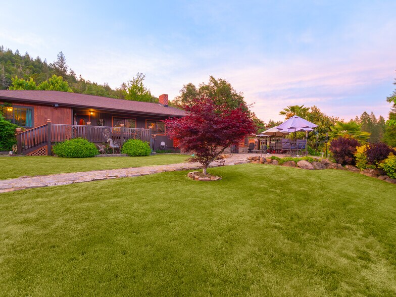 More Photos Of 1329 Larson Rd, Roseburg Winery Vineyard For Sale