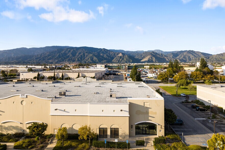 More Photos Of 5354 Irwindale Ave, Irwindale Warehouse For Sale