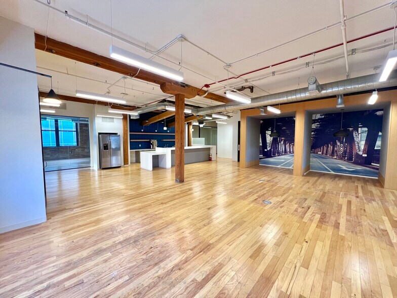 More Photos Of 1500 N Halsted St, Chicago Loft Creative Space For Lease