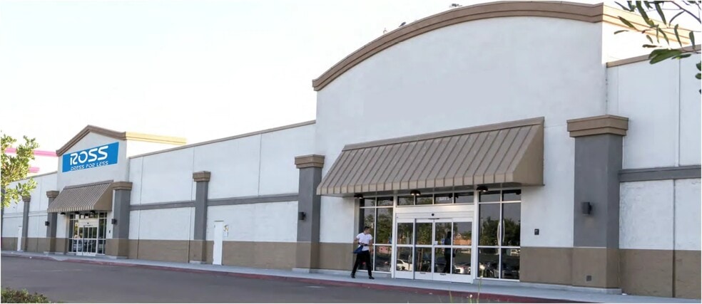 More Photos Of 1030 3rd Ave, Chula Vista Unknown For Lease