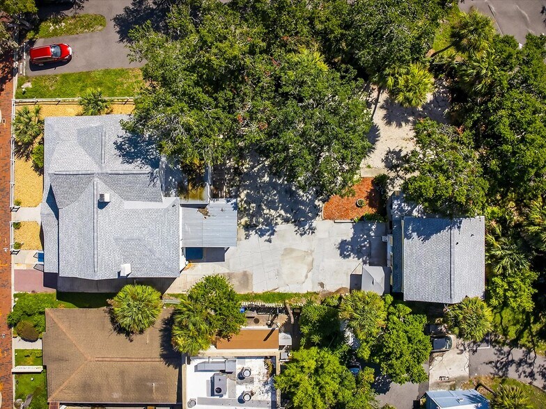 More Photos Of 219 Magnolia Ave, Daytona Beach Storefront Retail Residential For Sale