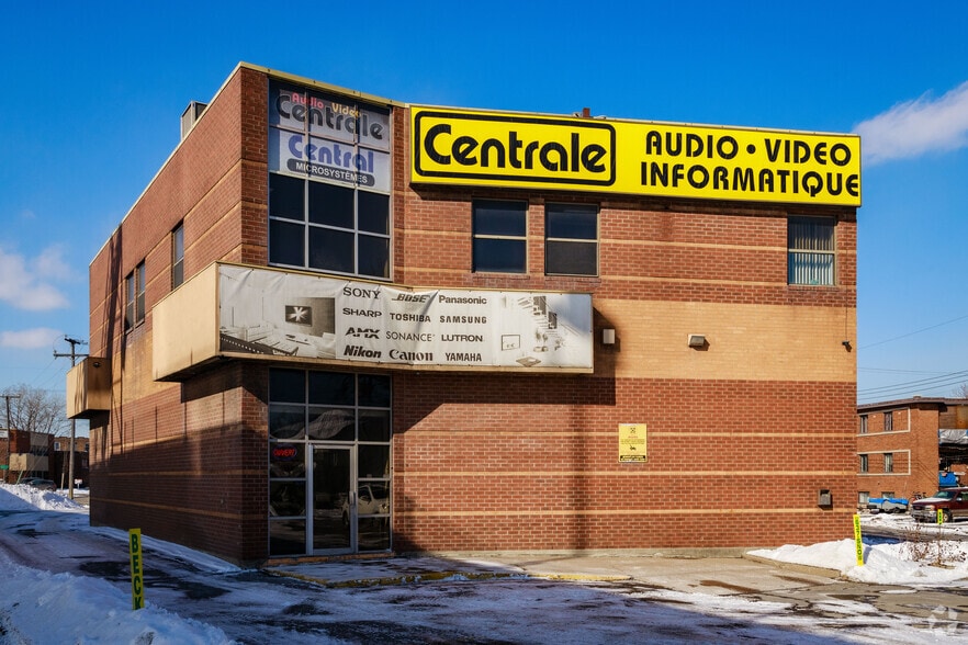 Primary Photo Of 350 Av Des Érables, Montréal Storefront Retail Office For Sale