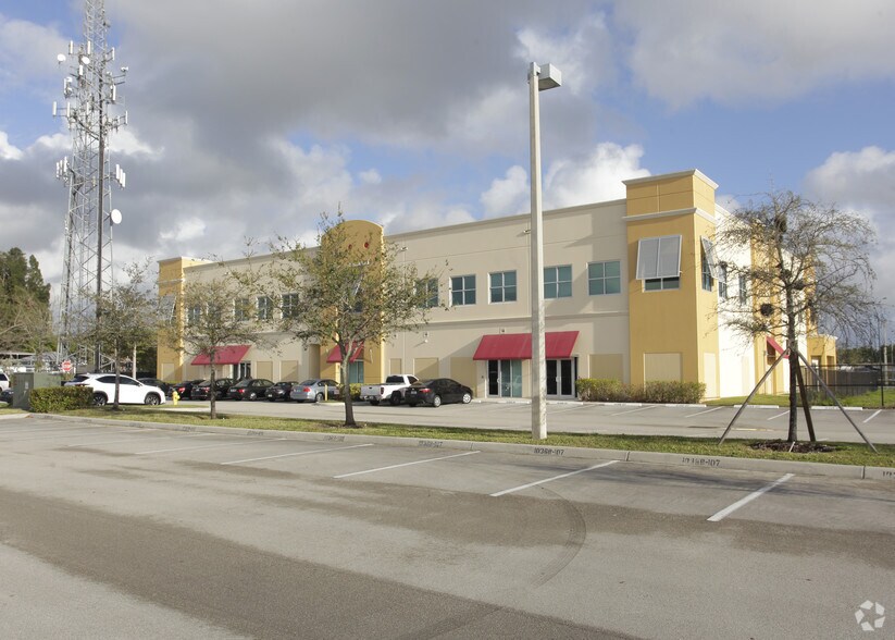 More Photos Of 10368 W State Road 84, Davie Office For Lease