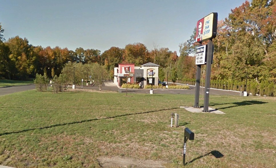 More Photos Of 1466 US Highway 9, Howell Fast Food For Sale