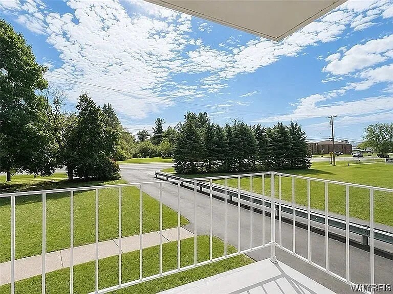 More Photos Of 6293 Robinson Rd, Lockport Apartments For Sale
