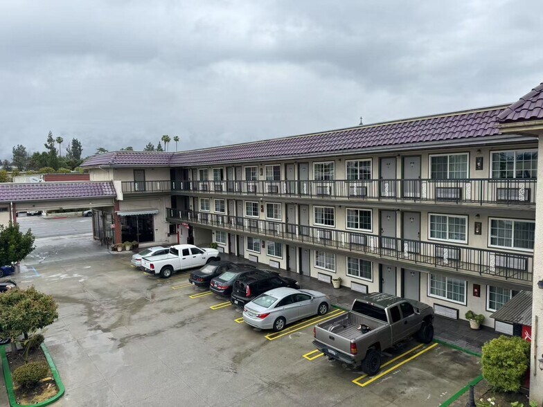 More Photos Of 2156 E Colorado Blvd, Pasadena Hotel For Sale