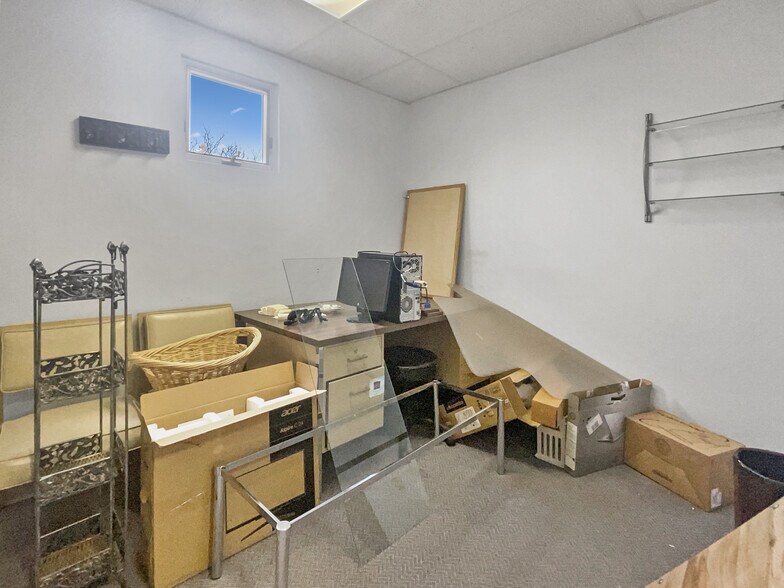 More Photos Of 608 N High St, Millville Medical For Sale