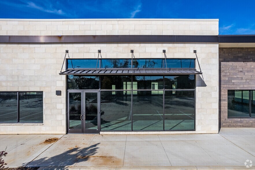 More Photos Of 445 S Kimball Ave, Southlake Unknown For Lease