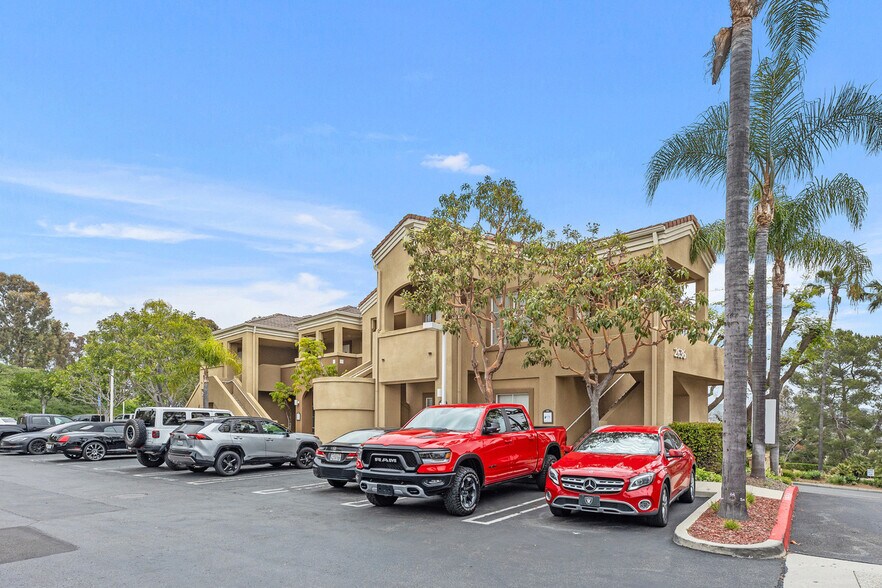 More Photos Of 26361 Crown Valley Pky, Mission Viejo Office For Lease