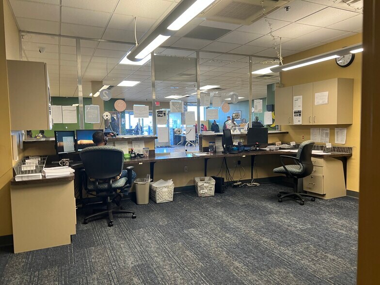 More Photos Of 4729-4737 Conner St, Detroit Freestanding For Lease