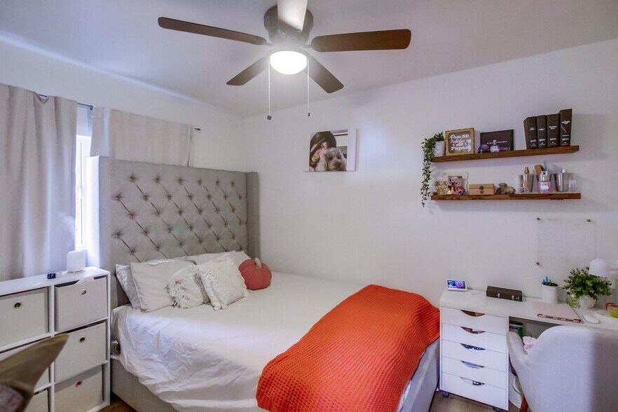 More Photos Of 215 Willie James Jones Ave, San Diego Apartments For Sale