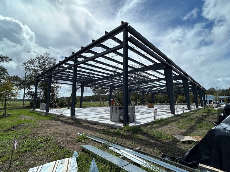 More Photos Of 5600 US Highway 1 N, Saint Augustine Showroom For Lease