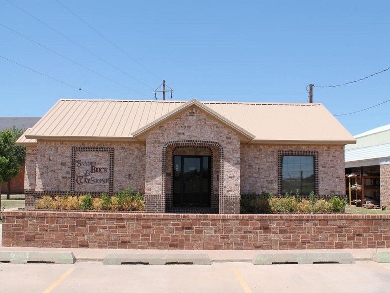 More Photos Of 3097 Brick Plant Rd, Snyder Manufacturing For Sale