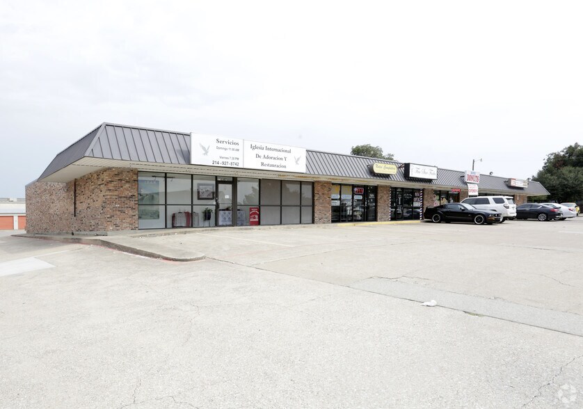 More Photos Of 2307-2315 Guthrie Rd, Garland Storefront For Lease