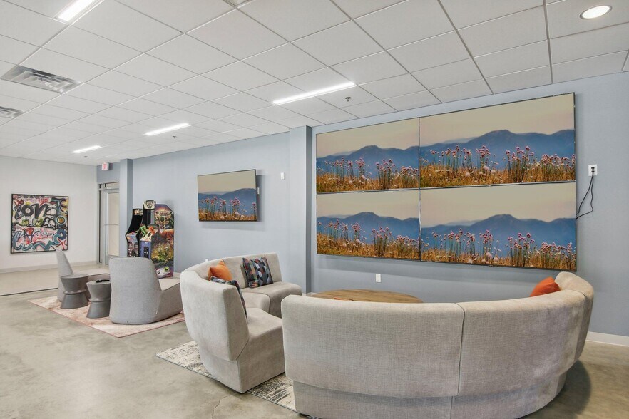 More Photos Of 2756 Laurens Rd, Greenville Apartments For Sale