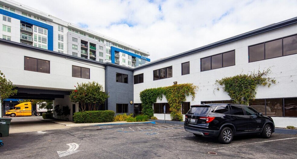More Photos Of 541 Jefferson Ave, Redwood City Office For Sale