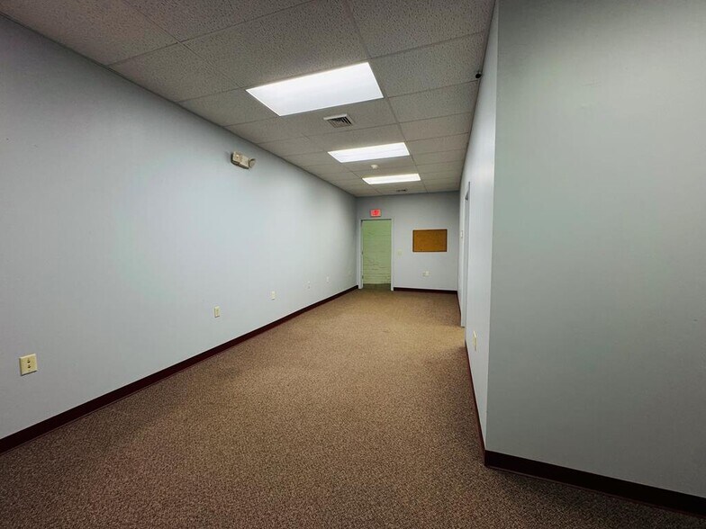 More Photos Of 8 Main St, Towanda Office For Lease
