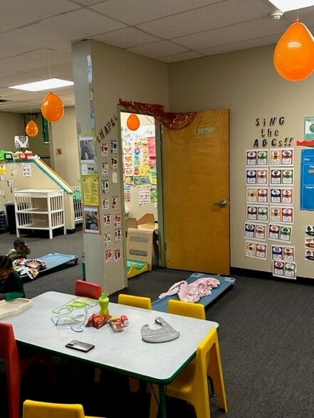 More Photos Of 401 Chester Pike, Darby Daycare Center For Sale
