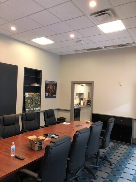 More Photos Of 814-818 Quarrier St, Charleston Office For Lease