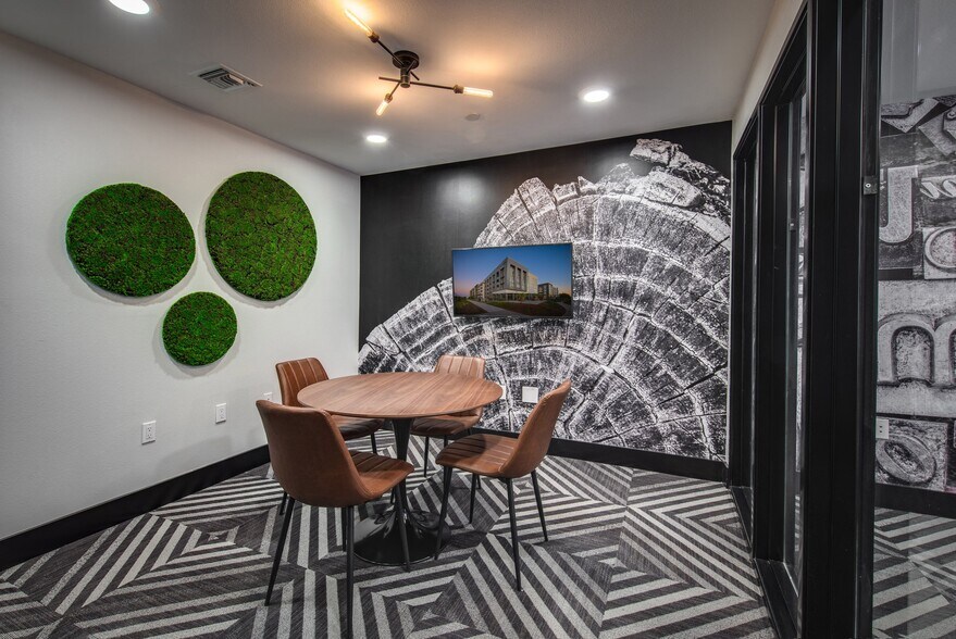 More Photos Of 730-750 E Capitol Ave, Milpitas Apartments For Lease