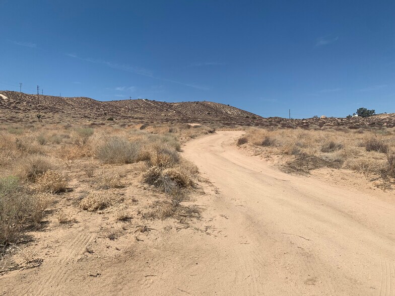 More Photos Of Tierra Subida Ave, Palmdale Land For Sale