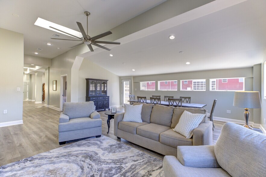 More Photos Of 1565 Seven Fountains Rd, Fort Valley Specialty For Sale