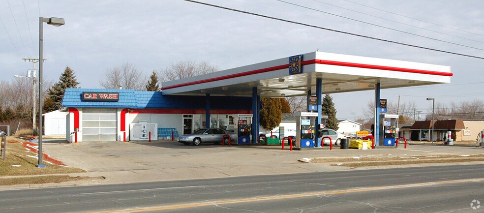 Primary Photo Of 1410 W Main St, Sun Prairie Convenience Store For Sale