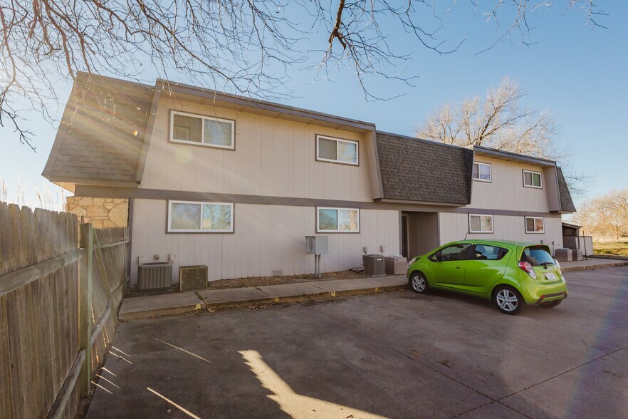 More Photos Of 3007 Sierra Pky, Hutchinson Apartments For Sale