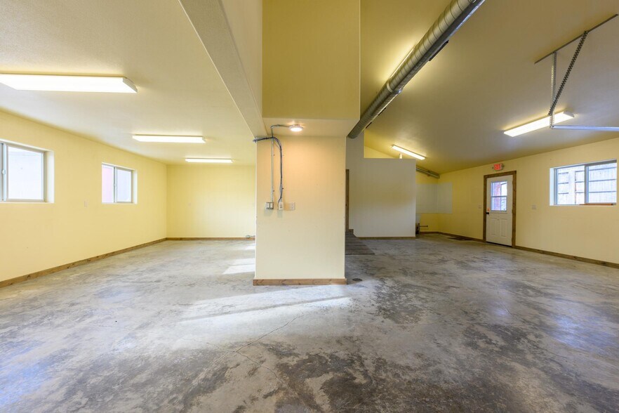 More Photos Of 312 Dewey Ave, Eureka Storefront Retail Office For Sale