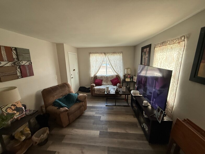 More Photos Of 2615 N Gettysburg Ave, Dayton Apartments For Sale