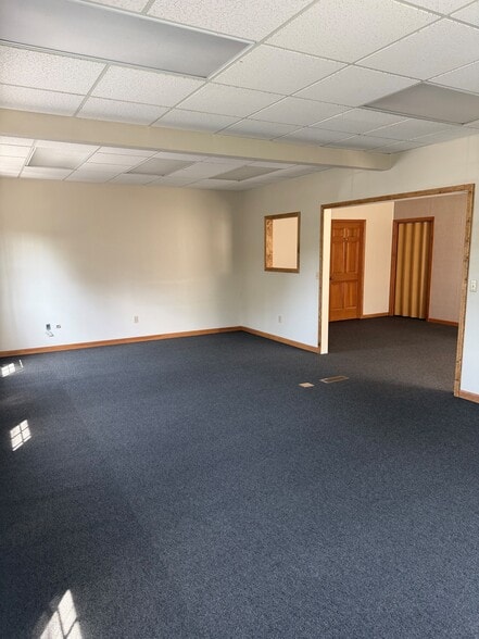 More Photos Of 151 W Genesee St, Lockport Loft Creative Space For Lease