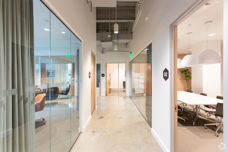 More Photos Of 3401 Mallory Ln, Franklin Coworking Space