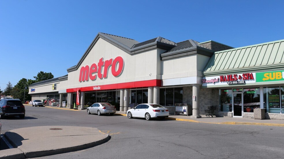 Primary Photo Of 110 North Front St, Belleville General Retail For Lease